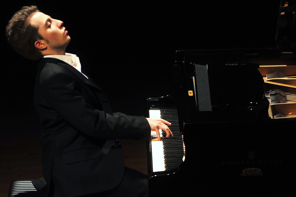 Alessandro Tosi in concerto alle Settimane Musicali al Teatro Olimpico