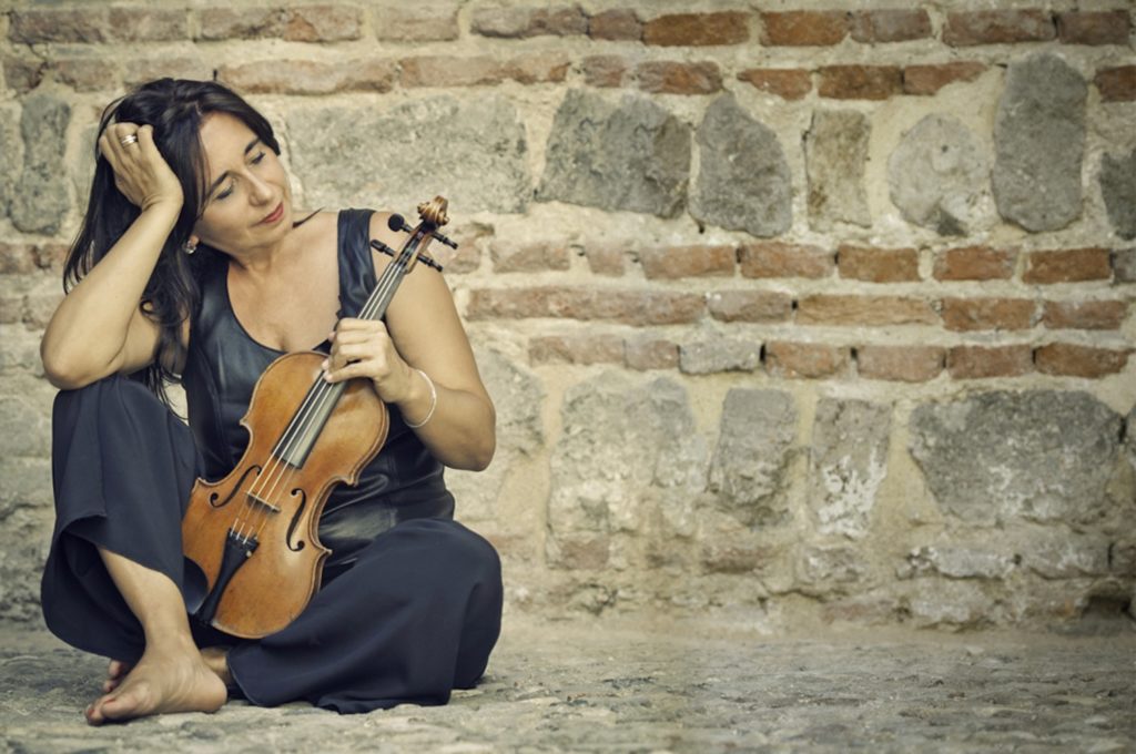 La violinista Sonig Tchakerian al teatro Olimpico