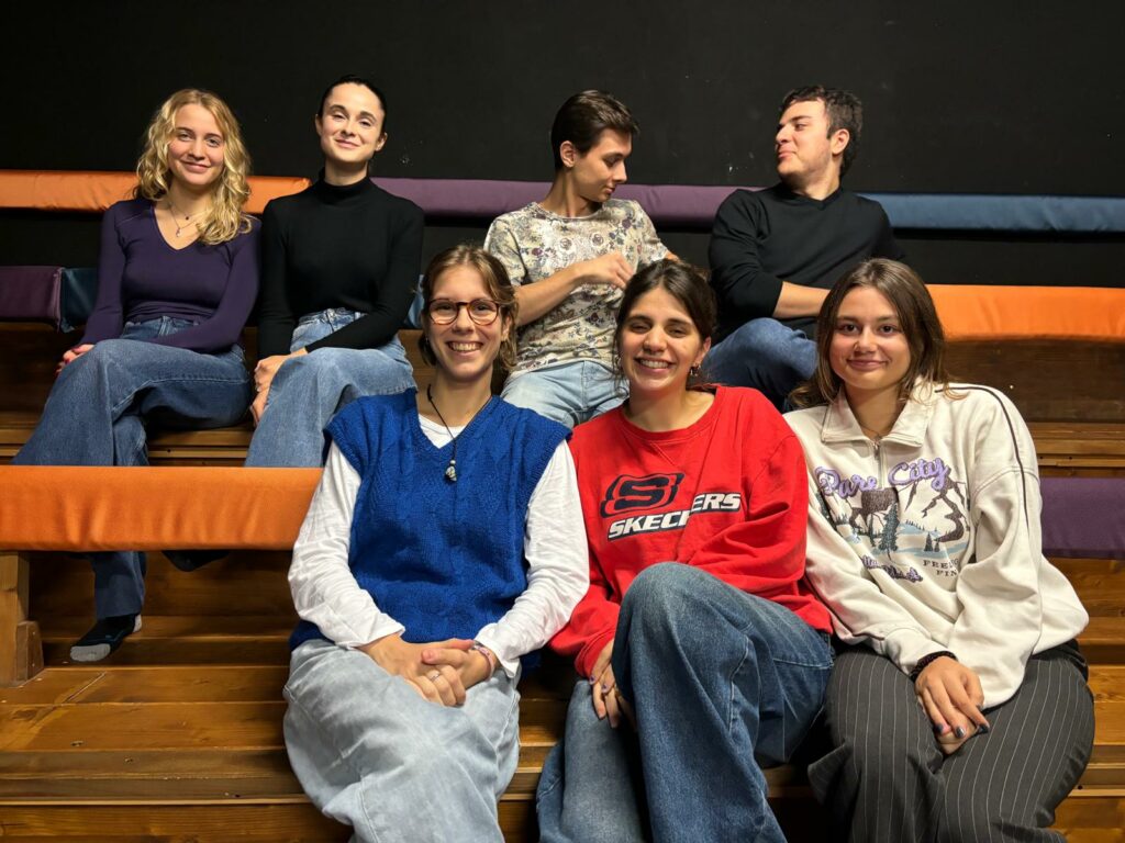 Teatro de LiNUTILE La compagnia Giovani